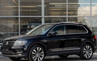 Volkswagen Tiguan II, 2018 год, 3 369 999 рублей, 1 фотография