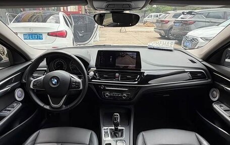 BMW 1 серия, 2022 год, 1 750 000 рублей, 7 фотография