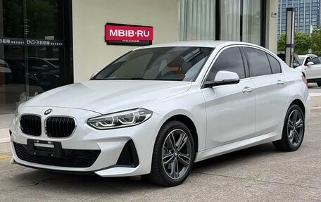 BMW 1 серия, 2022 год, 1 750 000 рублей, 4 фотография