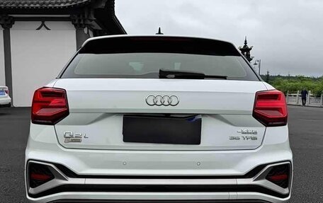 Audi Q2 I, 2022 год, 1 800 000 рублей, 3 фотография
