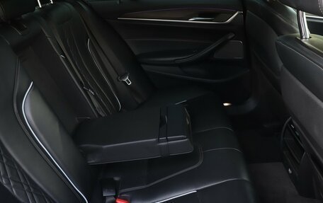 BMW 5 серия, 2018 год, 4 200 000 рублей, 8 фотография