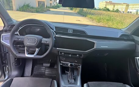 Audi Q3, 2023 год, 2 640 000 рублей, 8 фотография