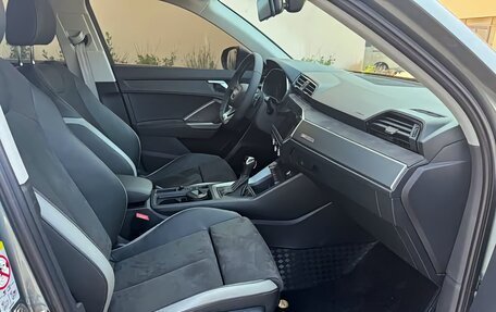 Audi Q3, 2023 год, 2 640 000 рублей, 15 фотография