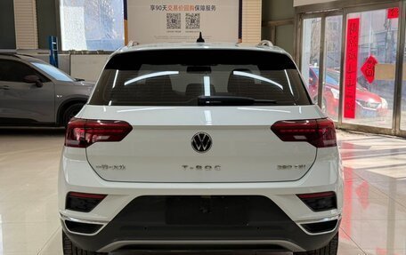 Volkswagen T-Roc I, 2026 год, 1 750 000 рублей, 6 фотография