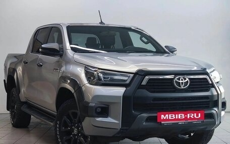 Toyota Hilux VIII, 2020 год, 3 750 000 рублей, 3 фотография