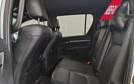 Toyota Hilux VIII, 2020 год, 3 750 000 рублей, 18 фотография