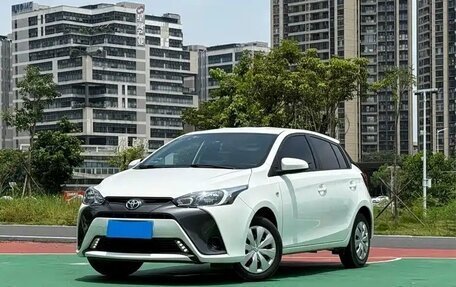 Toyota Yaris XP150 рестайлинг, 2022 год, 1 180 334 рублей, 2 фотография