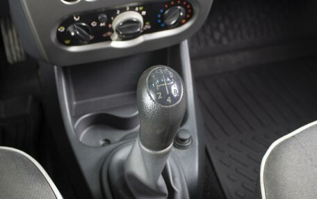 Renault Logan I, 2012 год, 420 000 рублей, 6 фотография