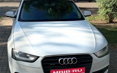 Audi A4, 2012 год, 1 050 000 рублей, 1 фотография