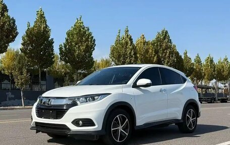 Honda Vezel, 2022 год, 1 595 000 рублей, 1 фотография