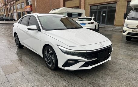 Hyundai Elantra, 2022 год, 1 400 000 рублей, 3 фотография