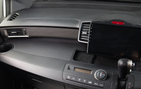 Honda Freed I, 2013 год, 999 000 рублей, 12 фотография