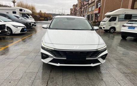 Hyundai Elantra, 2022 год, 1 400 000 рублей, 5 фотография