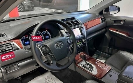 Toyota Camry, 2013 год, 1 767 000 рублей, 10 фотография