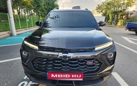 Chevrolet TrailBlazer, 2023 год, 1 390 500 рублей, 2 фотография