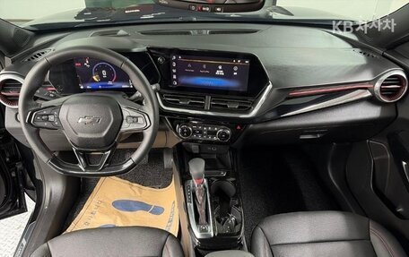 Chevrolet Trax, 2023 год, 1 390 500 рублей, 7 фотография