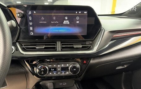 Chevrolet Trax, 2023 год, 1 390 500 рублей, 10 фотография