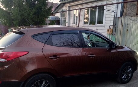 Hyundai ix35 I рестайлинг, 2014 год, 1 300 000 рублей, 2 фотография