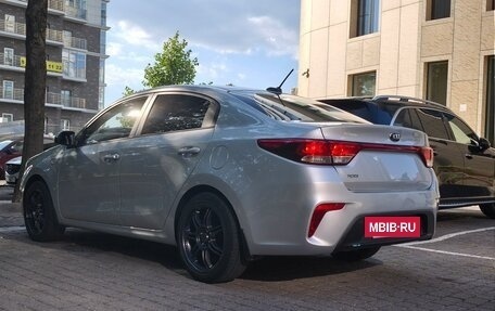 KIA Rio IV, 2019 год, 1 300 000 рублей, 3 фотография