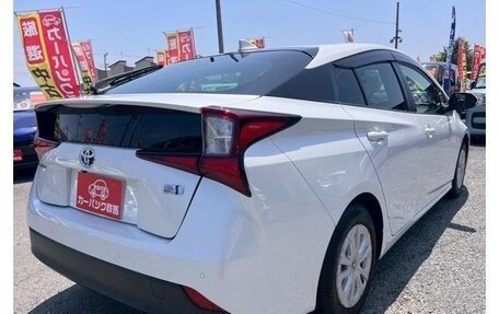 Toyota Prius IV XW50, 2022 год, 1 650 000 рублей, 17 фотография