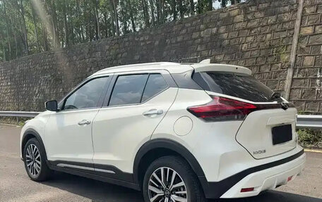 Nissan Kicks I, 2022 год, 1 242 000 рублей, 4 фотография