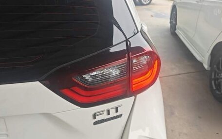 Honda Fit, 2023 год, 1 700 000 рублей, 9 фотография