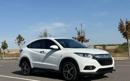 Honda Vezel, 2022 год, 1 595 000 рублей, 3 фотография