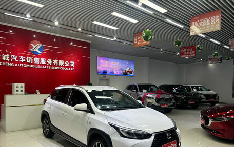 Toyota Yaris XP150 рестайлинг, 2022 год, 1 214 007 рублей, 3 фотография