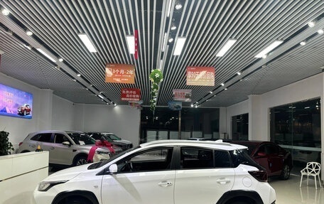 Toyota Yaris XP150 рестайлинг, 2022 год, 1 214 007 рублей, 8 фотография