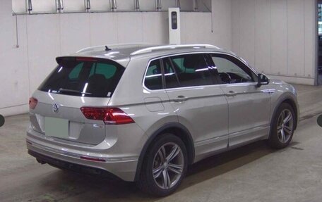 Volkswagen Tiguan II, 2016 год, 2 190 000 рублей, 10 фотография