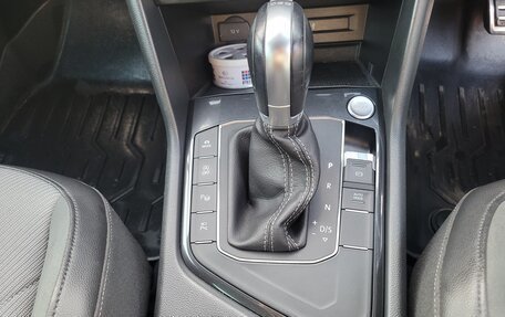 Volkswagen Tiguan II, 2016 год, 2 190 000 рублей, 31 фотография