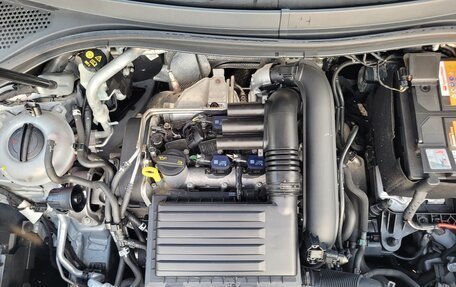 Volkswagen Tiguan II, 2016 год, 2 190 000 рублей, 38 фотография