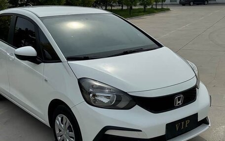 Honda Fit, 2022 год, 950 088 рублей, 1 фотография