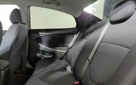 Hyundai Solaris II рестайлинг, 2011 год, 435 000 рублей, 15 фотография