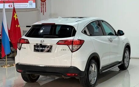Honda Vezel, 2022 год, 1 490 000 рублей, 2 фотография