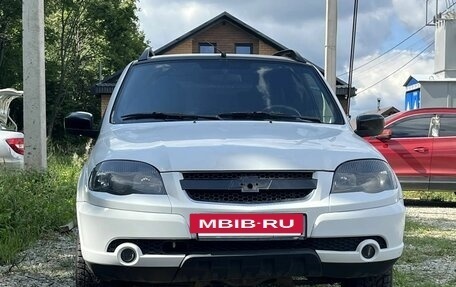Chevrolet Niva I рестайлинг, 2016 год, 590 000 рублей, 4 фотография