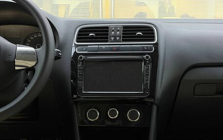 Volkswagen Polo VI (EU Market), 2014 год, 850 000 рублей, 18 фотография