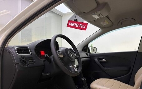 Volkswagen Polo VI (EU Market), 2014 год, 850 000 рублей, 20 фотография