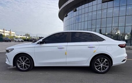 Geely Emgrand, 2022 год, 900 088 рублей, 5 фотография