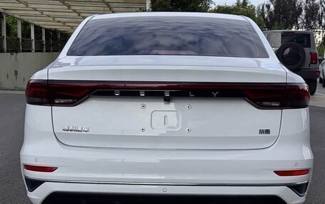 Geely Emgrand, 2022 год, 900 088 рублей, 7 фотография