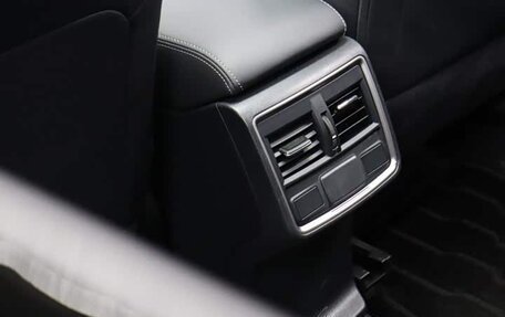 Subaru Forester, 2022 год, 2 433 000 рублей, 21 фотография