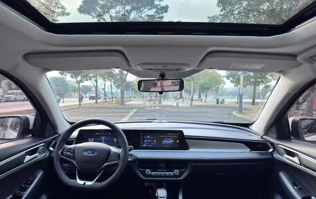 Ford Escort, 2022 год, 956 007 рублей, 8 фотография