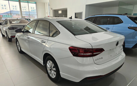 Volkswagen Lavida, 2023 год, 1 054 007 рублей, 3 фотография