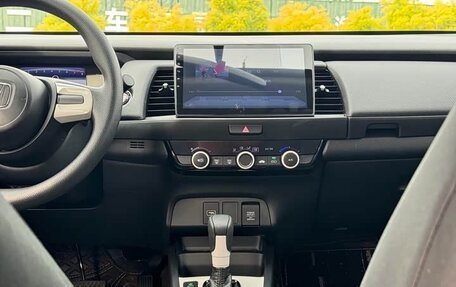 Honda Fit, 2022 год, 950 088 рублей, 18 фотография