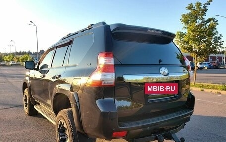 Toyota Land Cruiser Prado 150 рестайлинг 2, 2016 год, 3 500 000 рублей, 2 фотография