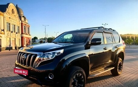 Toyota Land Cruiser Prado 150 рестайлинг 2, 2016 год, 3 500 000 рублей, 3 фотография