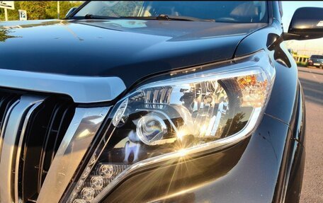 Toyota Land Cruiser Prado 150 рестайлинг 2, 2016 год, 3 500 000 рублей, 7 фотография