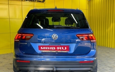 Volkswagen Tiguan II, 2018 год, 2 399 000 рублей, 6 фотография