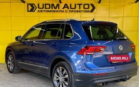 Volkswagen Tiguan II, 2018 год, 2 399 000 рублей, 7 фотография