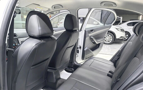 Volkswagen Lavida, 2023 год, 1 054 007 рублей, 11 фотография